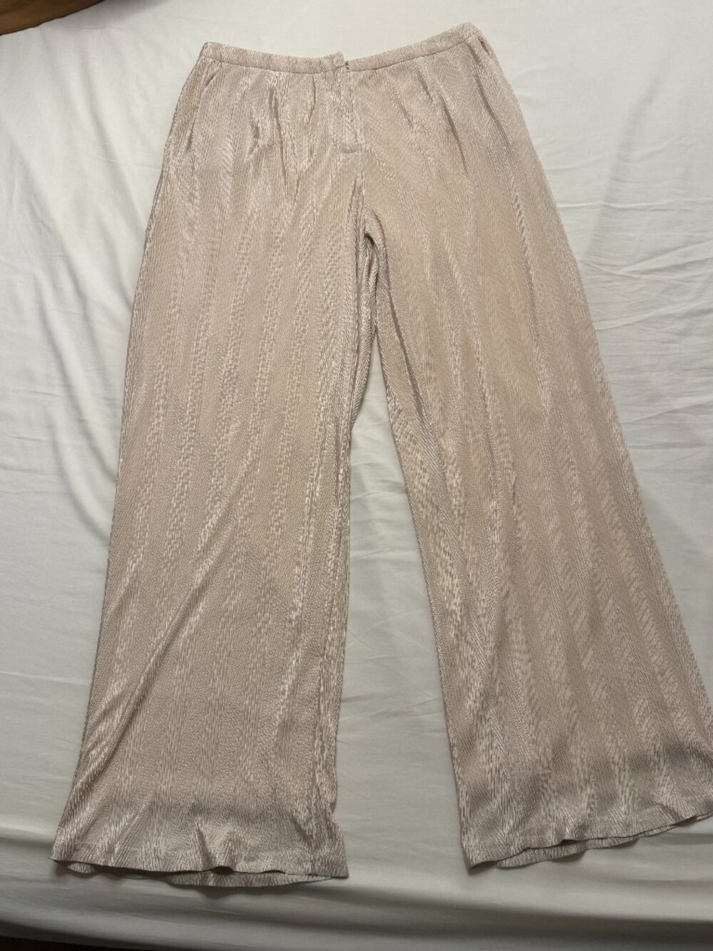 Kittenish Champagne Satin Plisse Wide Leg Pants XL High Rise